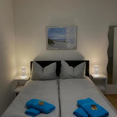 Apartament Naeher Messe Und Flughafen Düsseldorf
