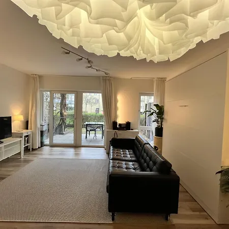Apartament Separate Privat In Shared With 2 Cats And 1 Person *