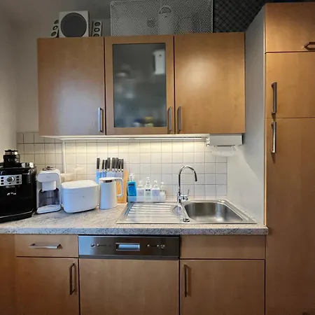 Apartament Separate Privat In Shared With 2 Cats And 1 Person Düsseldorf