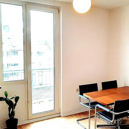 Apartament Ueber Den Daechern Duesseldorfs *