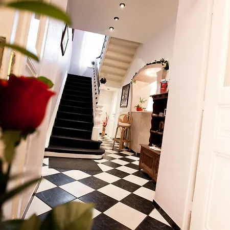 Отель Carlton Mayfair Дюссельдорф