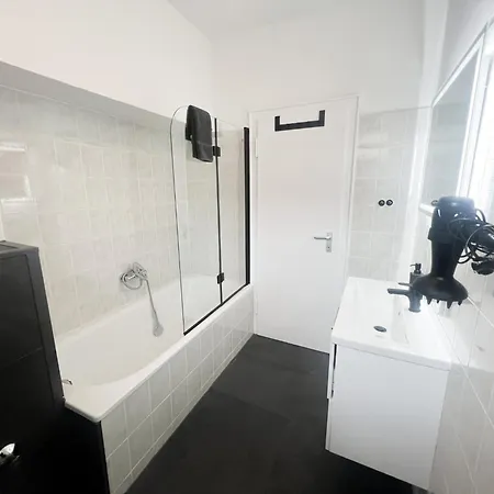 Vibehome - Stadtmitte デュッセルドルフ