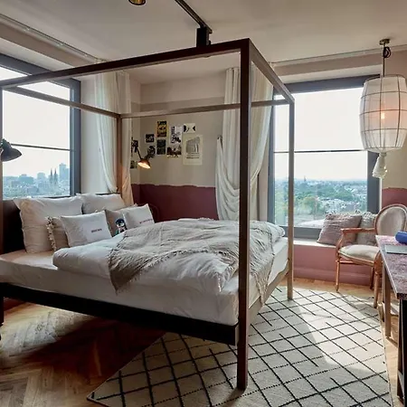 25hours Tour 4* Düsseldorf