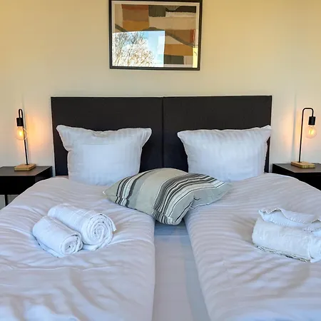 Duesseltal Messe 100qm Apartament *