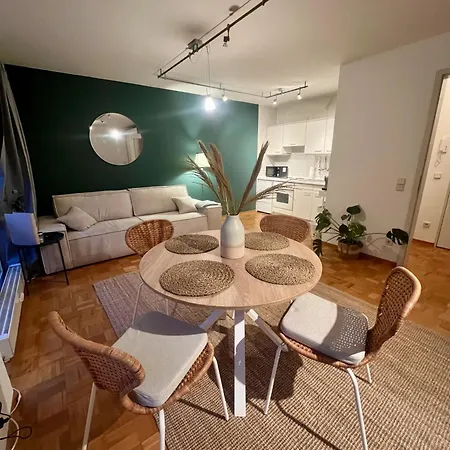 公寓 5 Min Zur Messe Und Arena, 10 Min Zur Innenstadt
