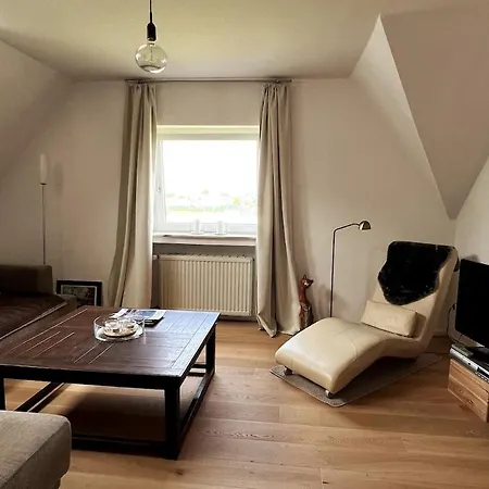 Appartement Gemuetliche In Rheinnaehe Düsseldorf
