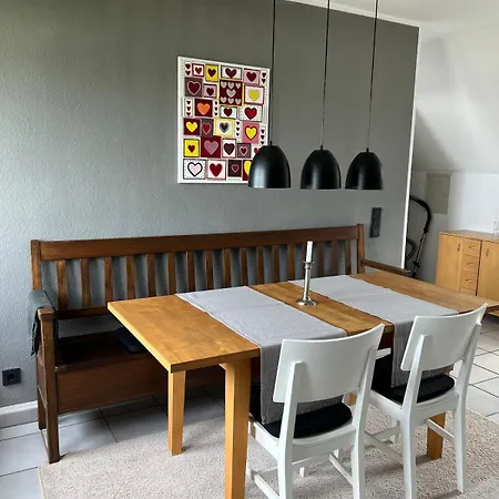 Appartement Gemuetliche In Rheinnaehe Düsseldorf