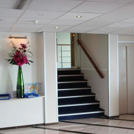 Fairtours Hotelschiff Regina Rheni **** 4* Ντίσελντορφ