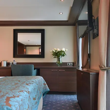 Hotelships Holland - Hs Leonora - Messe 4* 뒤셀도르프