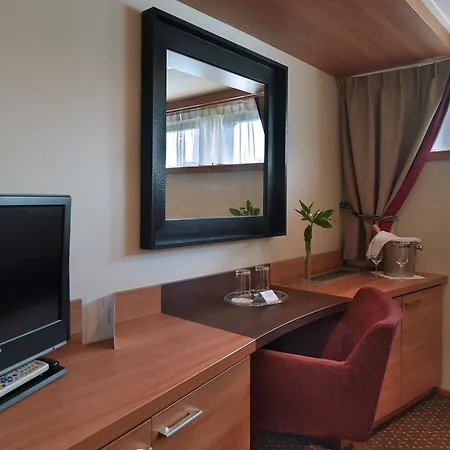 Hotelships Holland - Hs Leonora - Messe