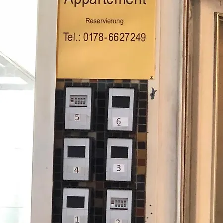 Apartment Mana