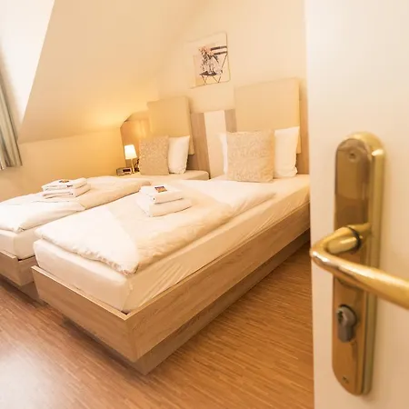 Carlton Mayfair 3* Дюссельдорф