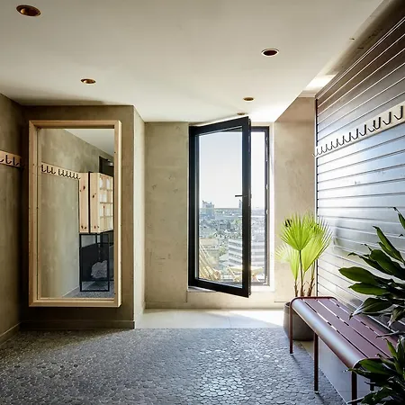 Hotel 25hours Tour