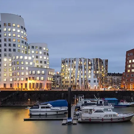 Comeback Zentrum I Düsseldorf