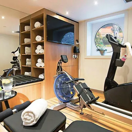 Baxter Hoare Ship Ii 4* Düsseldorf