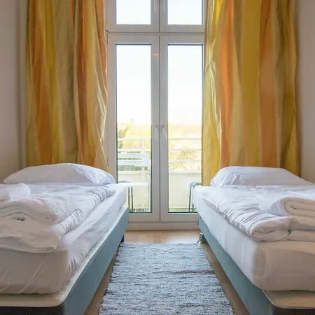 Tolstov-hotels Big 2 Hotel 3*