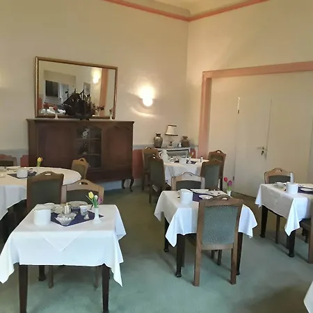 Schloss Gbr Szálloda Düsseldorf