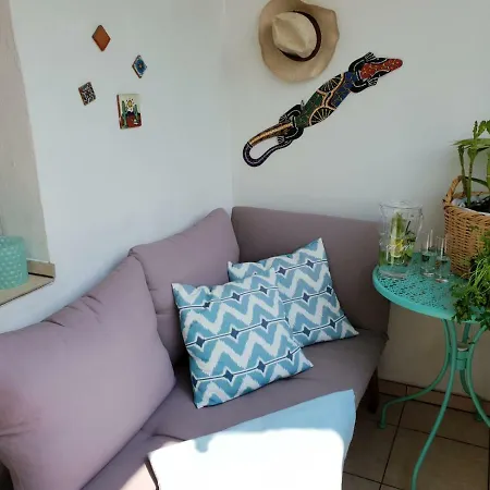 Appartement Stylisch-gemuetliche 70qm Im Zentralen D-derendorf