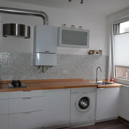 78 Ellerstrasse Апартаменты