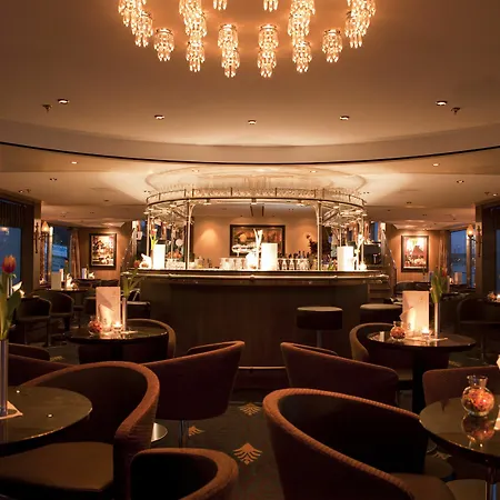 Hotell Crossgates Hotelship 4 Star - Altstadt - Düsseldorf