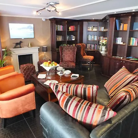 Crossgates Hotelship 4 Star - Altstadt -