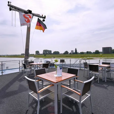 호텔 Hotelships Holland - Hs Leonora - Messe 4*
