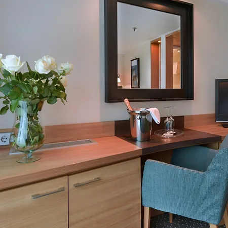 Hotelships Holland - Hs Leonora - Messe
