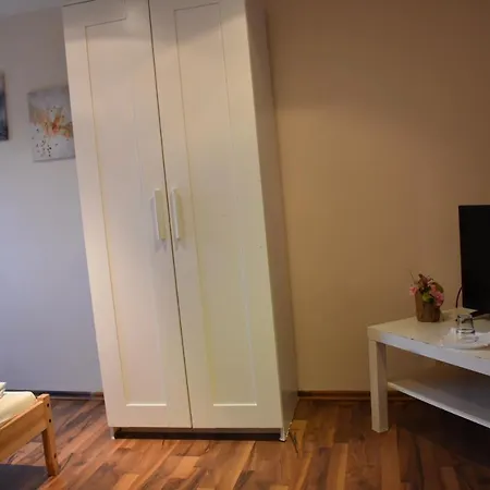 Schaum 2* Düsseldorf