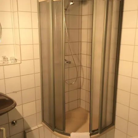 Frank * Düsseldorf