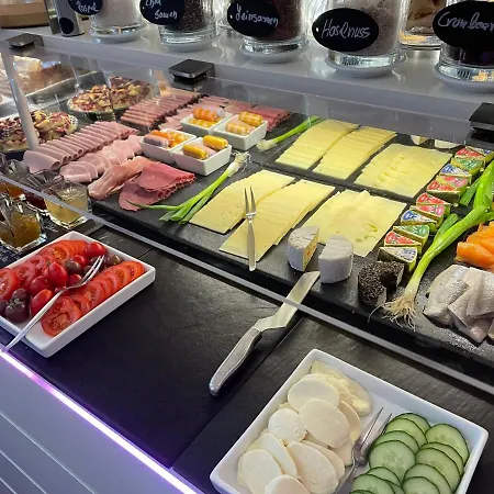 人民花园酒店 酒店 3*