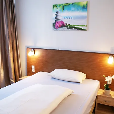 Bahn-hotel Szálloda 3*