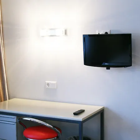 Bahn-hotel Szálloda 3*