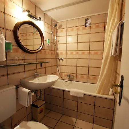 Szálloda Bahn-hotel
