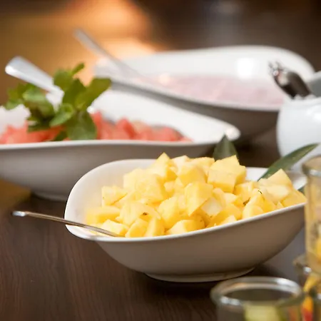 Hotel Mercure Süd 4*
