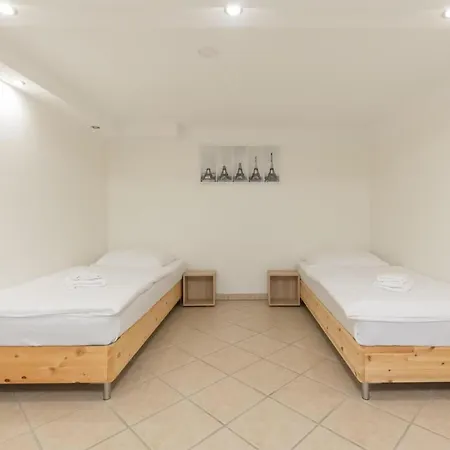 T&k - Messe - 2 - Garden Appartement