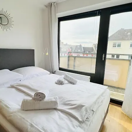 Bright Studio - Central - Balcony - Trade Fair * Düsseldorf