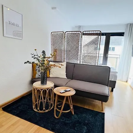 Apartment Bright Studio - Central - Balcony - Trade Fair Düsseldorf