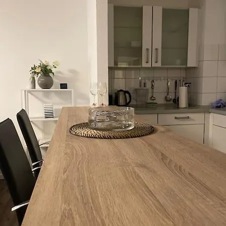 Appartamento Gemutlich Und Moderne In Düsseldorf
