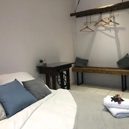Maison d'hôtes Bienvenidus - Self Service - Zur Selbstversorgung - Messezimmer -