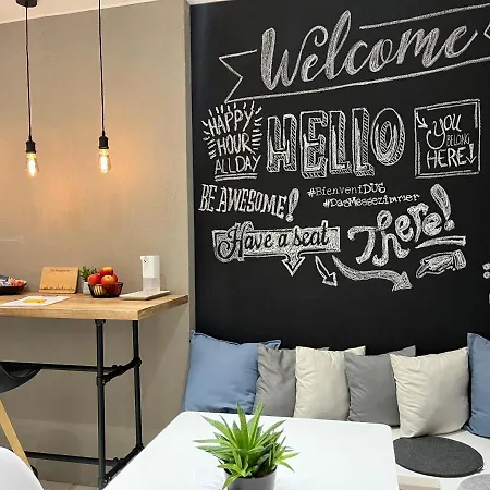 Bienvenidus - Self Service - Zur Selbstversorgung - Messezimmer -