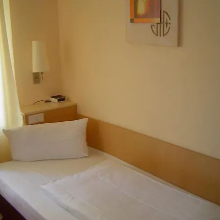 Hotel Petersburg Superior 3*