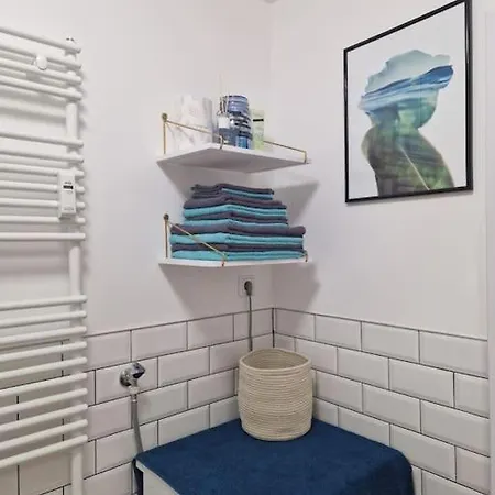 Feel - Super Zentrale 2raumwohnung Hbf-naehe Апартаменты