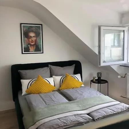 Апартаменты Feel - Super Zentrale 2raumwohnung Hbf-naehe