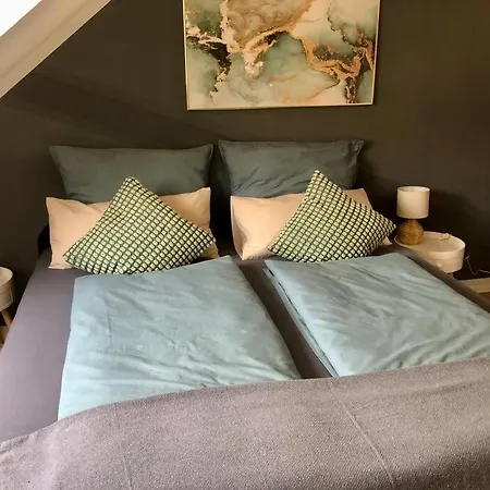 Feel - Super Zentrale 2raumwohnung Hbf-naehe Апартаменты Дюссельдорф