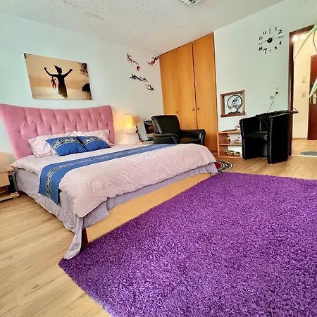 Apartament Stylish, Cozy & Quiet With One And Half In District 1 *