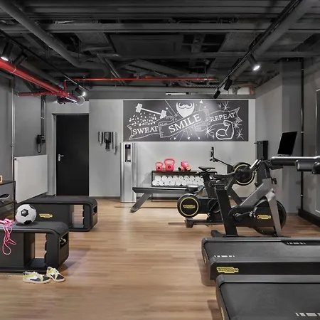 Hotel Moxy