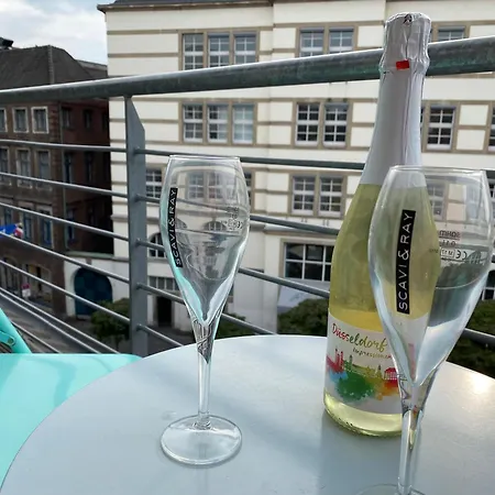 Apartament Avi Burgplatz Düsseldorf