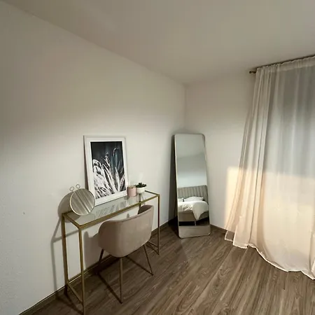 Zentrale, 55m2, Helle 2 Whg Naehe Messe 杜塞尔多夫
