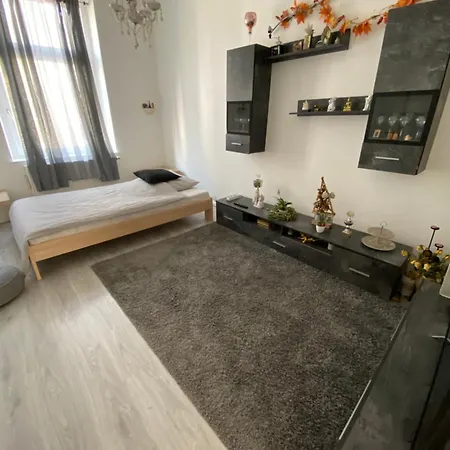 Wunderschoene Ferienwohnung! 1 Дюссельдорф