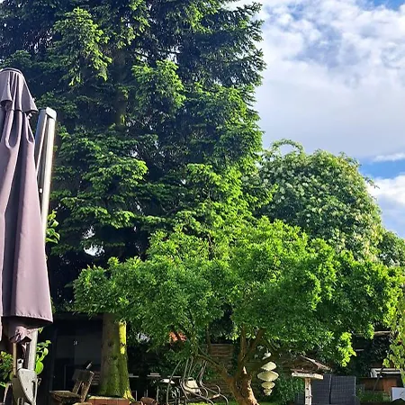 All-in-one Mit Eigener Sonnenterrasse Im Garten 뒤셀도르프